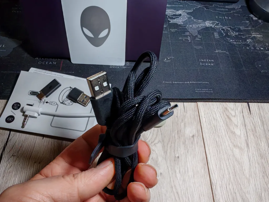 Alienware Pro Wireless Gaming Headset - Zubehör 2