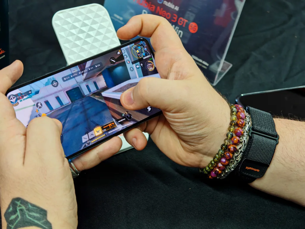 Nubia Event Köln - Techexplorer zockt mal CoD auf dem 3GT