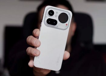 Nothing Phone (4a) Pro