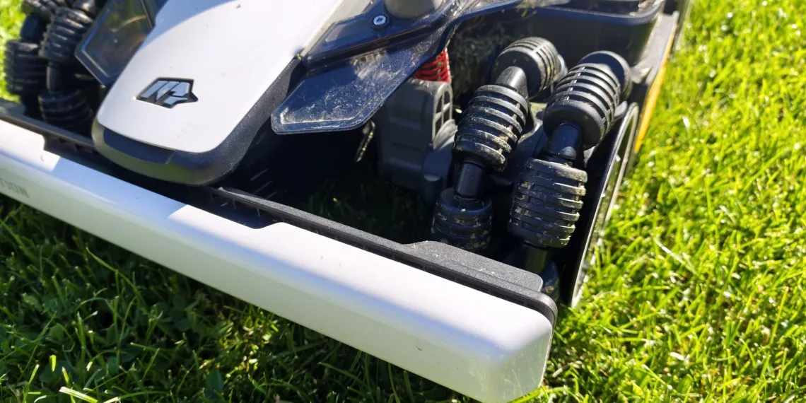 Mammotion Luba Mini 2