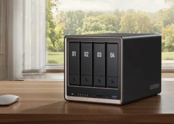 UGREEN DXP GT NAS