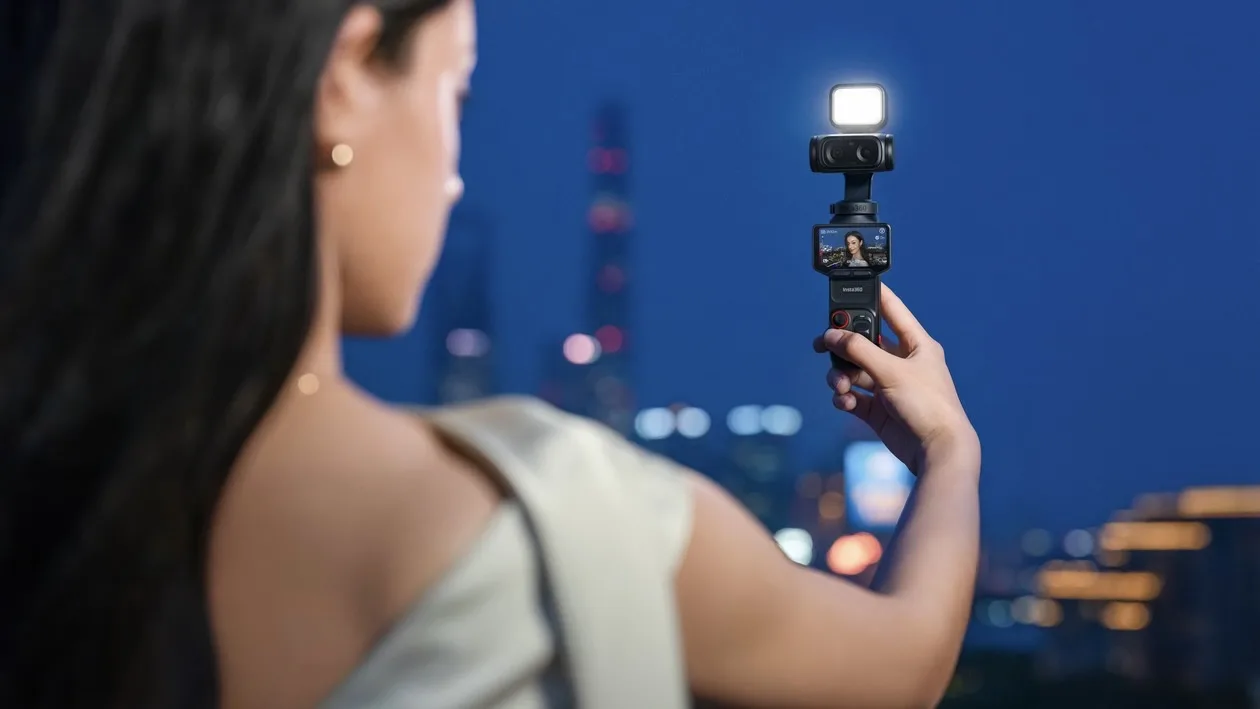 Insta360 Luna Ultra