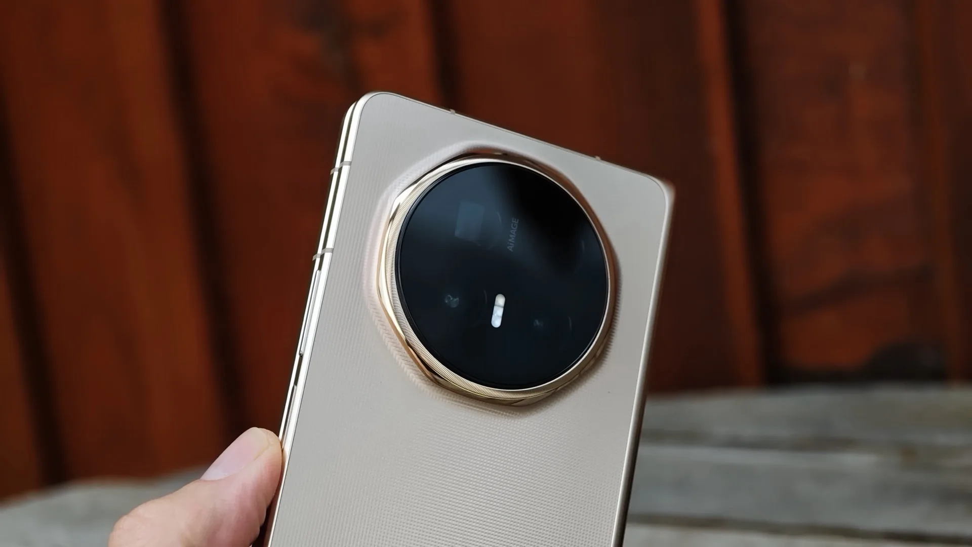 Honor Magic V6