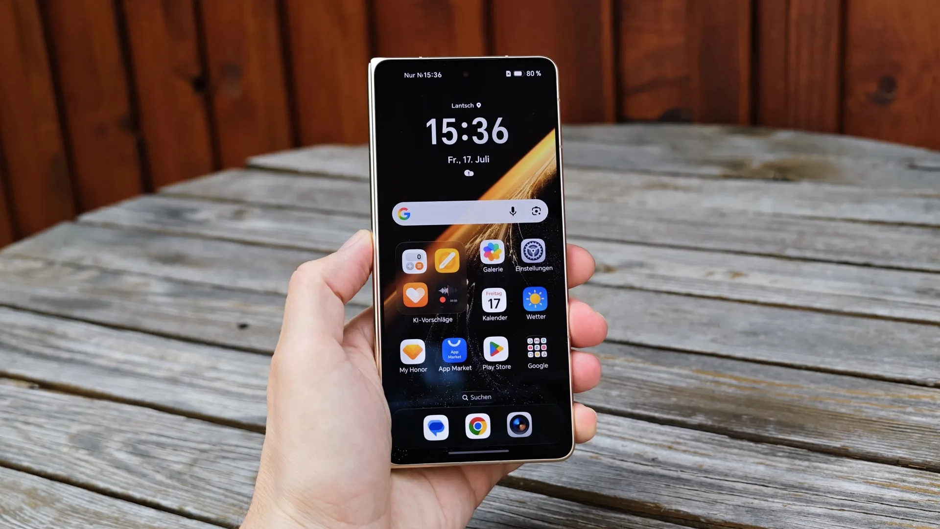 Honor Magic V6