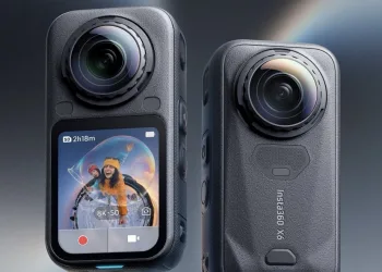 Insta360 X6